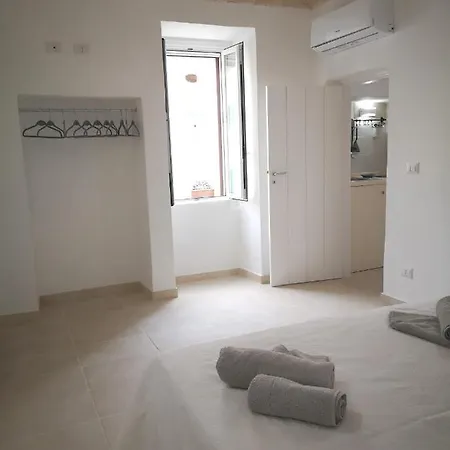 La Casetta Di Maria Apartment